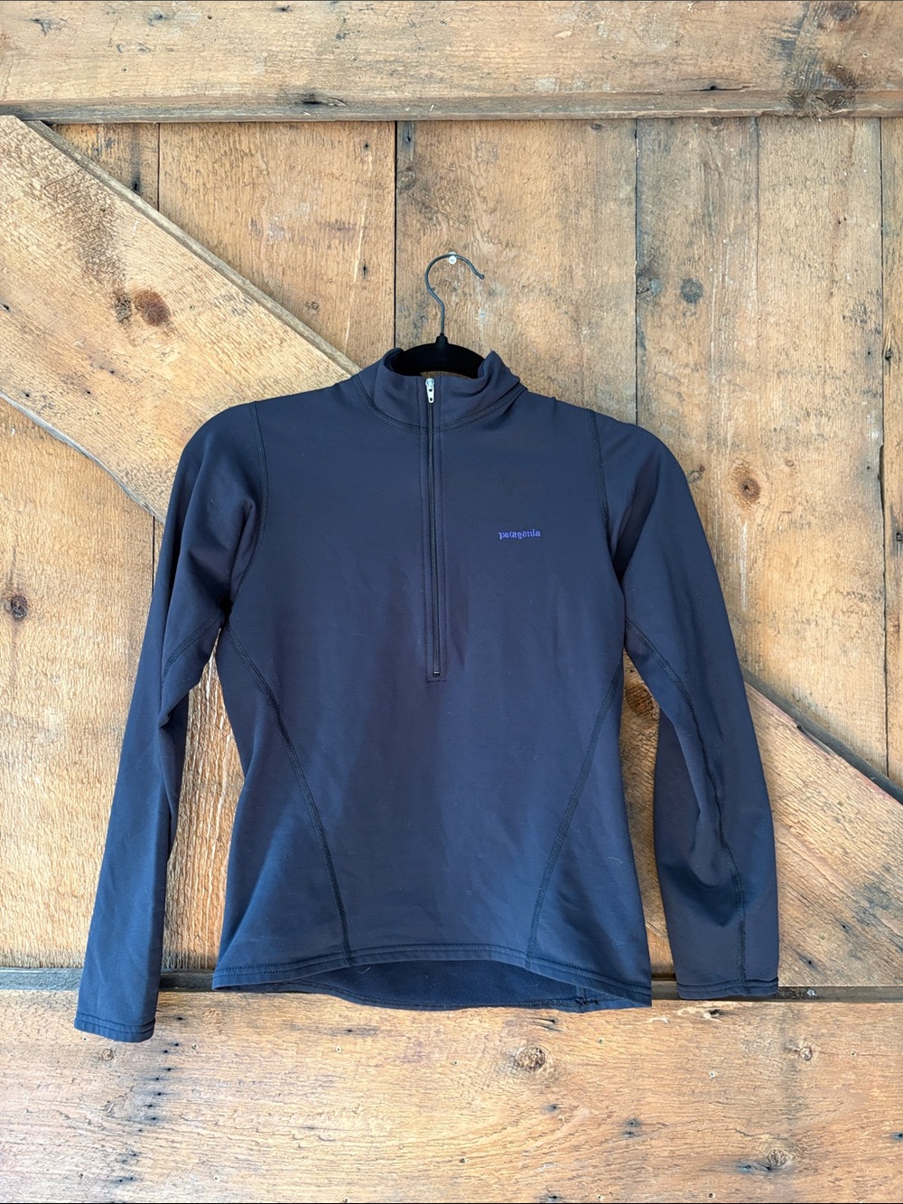 Patagonia Black Half-Zip Pullover Top With Back Pocket.